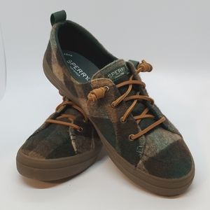 Green and brown plaid Sperry casual sneakers